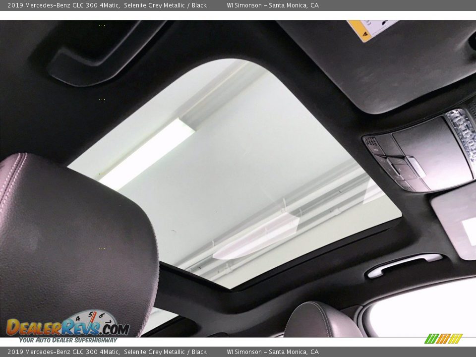 2019 Mercedes-Benz GLC 300 4Matic Selenite Grey Metallic / Black Photo #25