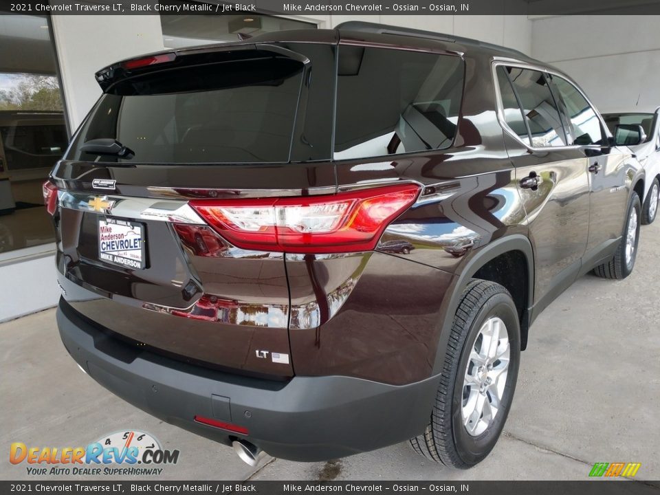 2021 Chevrolet Traverse LT Black Cherry Metallic / Jet Black Photo #4