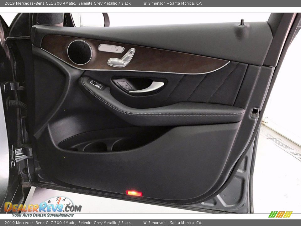 2019 Mercedes-Benz GLC 300 4Matic Selenite Grey Metallic / Black Photo #27