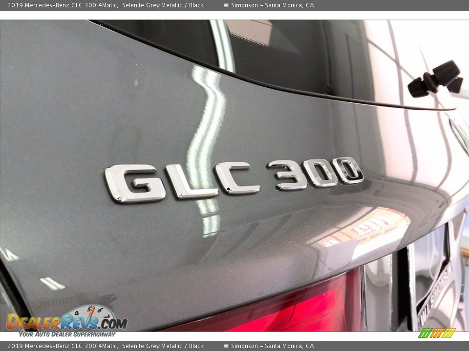2019 Mercedes-Benz GLC 300 4Matic Selenite Grey Metallic / Black Photo #31