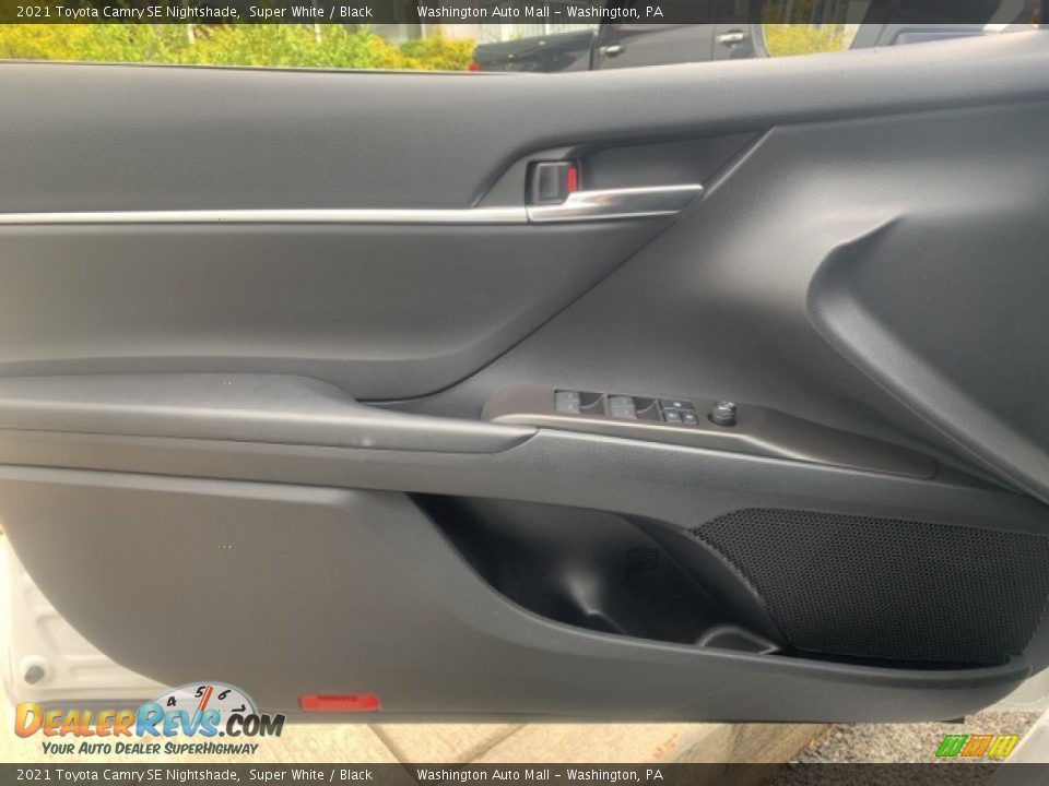 2021 Toyota Camry SE Nightshade Super White / Black Photo #16