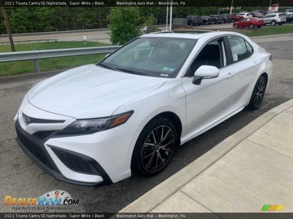 2021 Toyota Camry SE Nightshade Super White / Black Photo #18