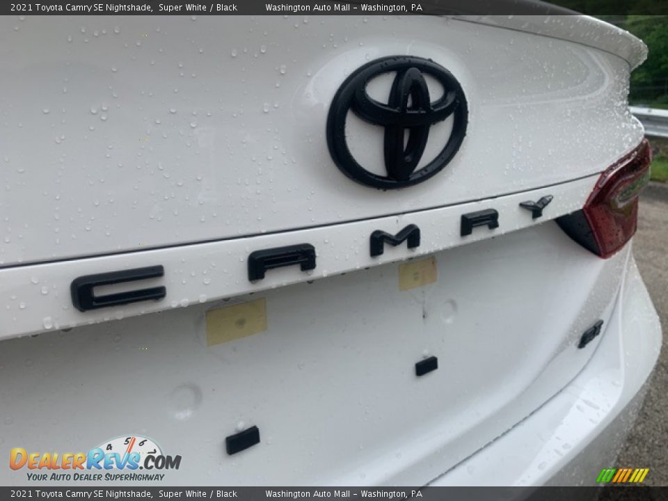 2021 Toyota Camry SE Nightshade Super White / Black Photo #25