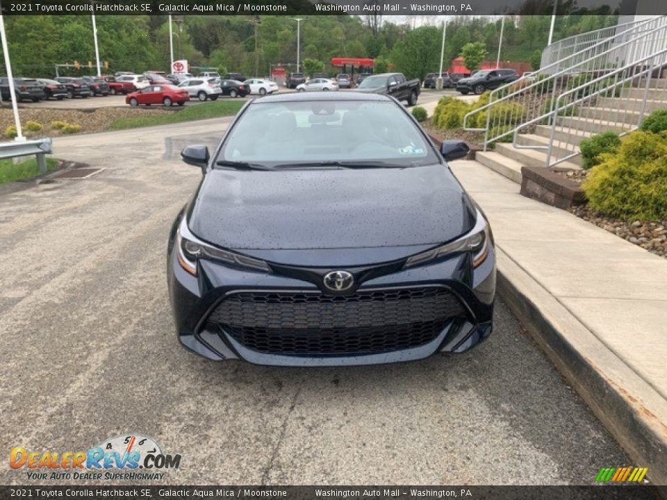 2021 Toyota Corolla Hatchback SE Galactic Aqua Mica / Moonstone Photo #11