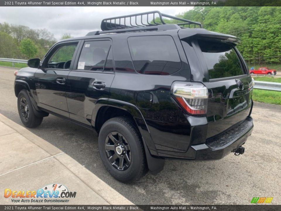 2021 Toyota 4Runner Trail Special Edition 4x4 Midnight Black Metallic / Black Photo #2