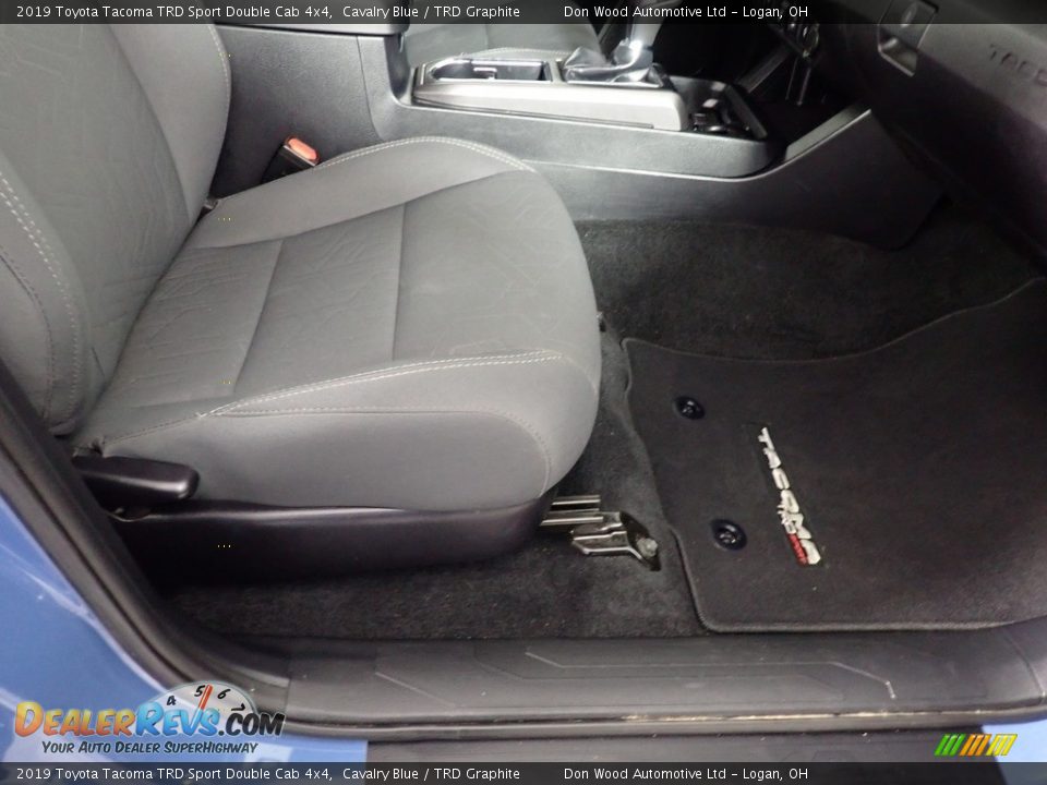 2019 Toyota Tacoma TRD Sport Double Cab 4x4 Cavalry Blue / TRD Graphite Photo #32