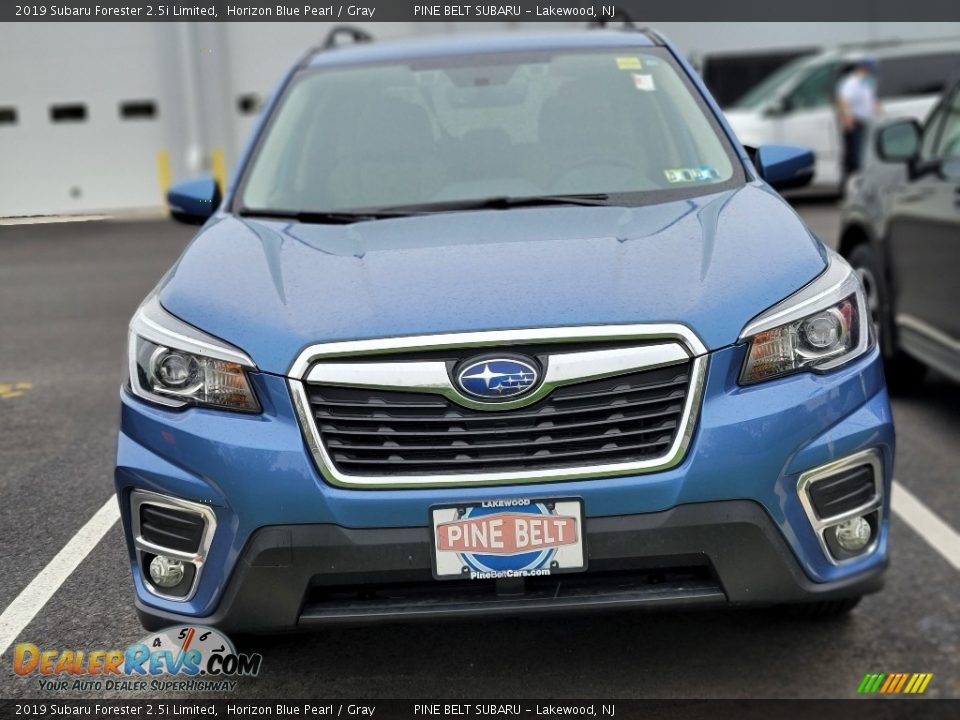 2019 Subaru Forester 2.5i Limited Horizon Blue Pearl / Gray Photo #2