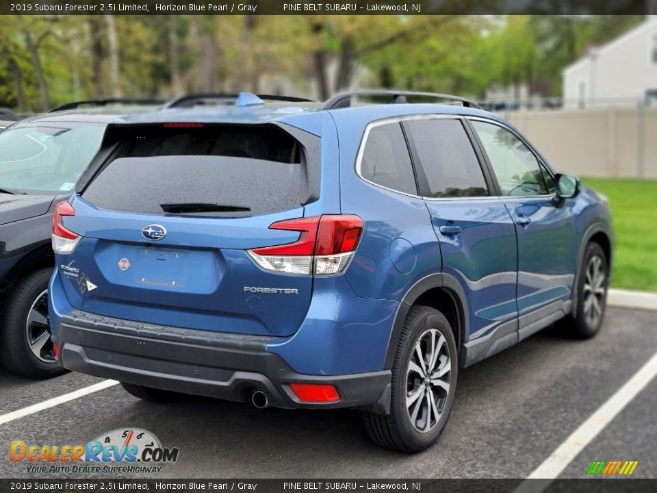2019 Subaru Forester 2.5i Limited Horizon Blue Pearl / Gray Photo #3