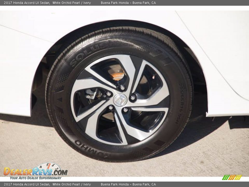 2017 Honda Accord LX Sedan White Orchid Pearl / Ivory Photo #33