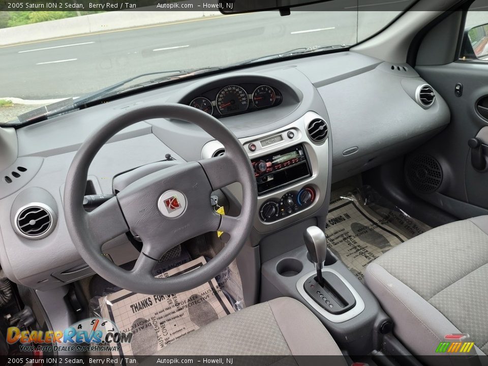 2005 Saturn ION 2 Sedan Berry Red / Tan Photo #12