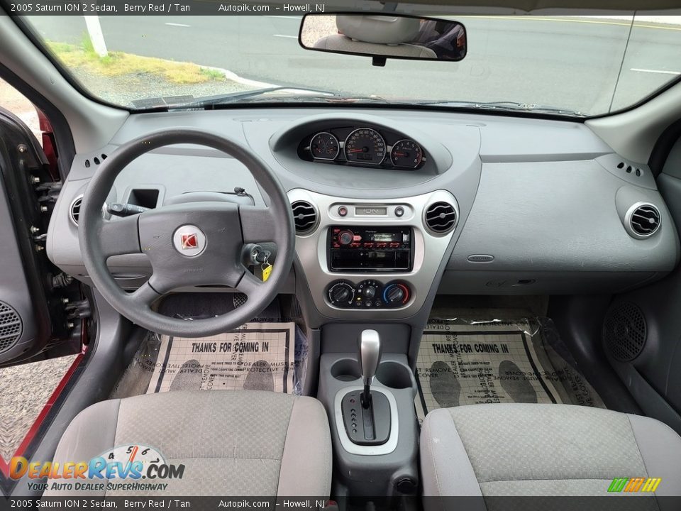 2005 Saturn ION 2 Sedan Berry Red / Tan Photo #13