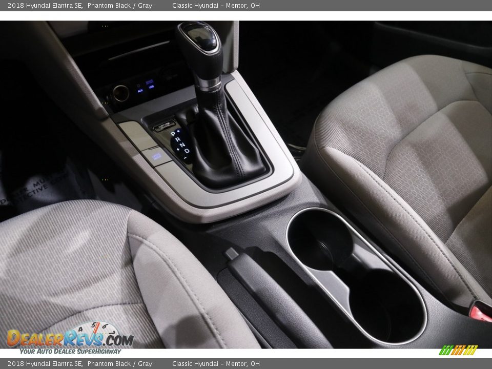 2018 Hyundai Elantra SE Phantom Black / Gray Photo #10