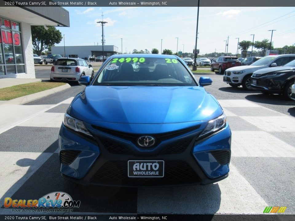 2020 Toyota Camry SE Blue Streak Metallic / Black Photo #2