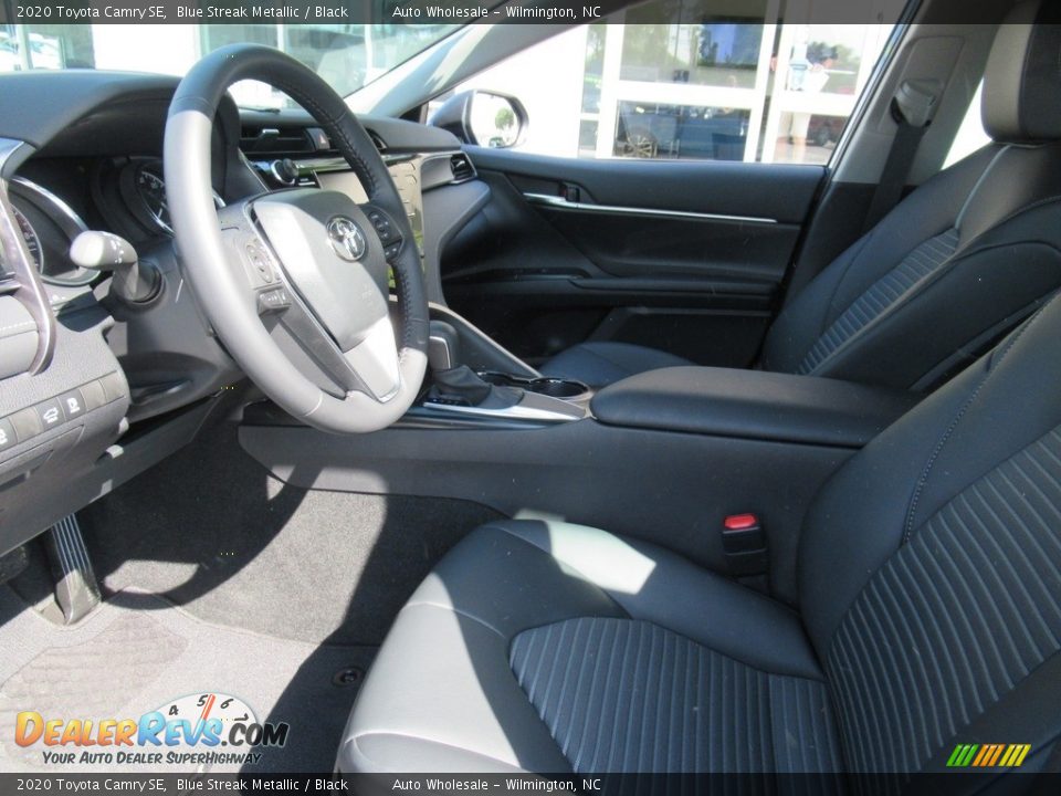 2020 Toyota Camry SE Blue Streak Metallic / Black Photo #10