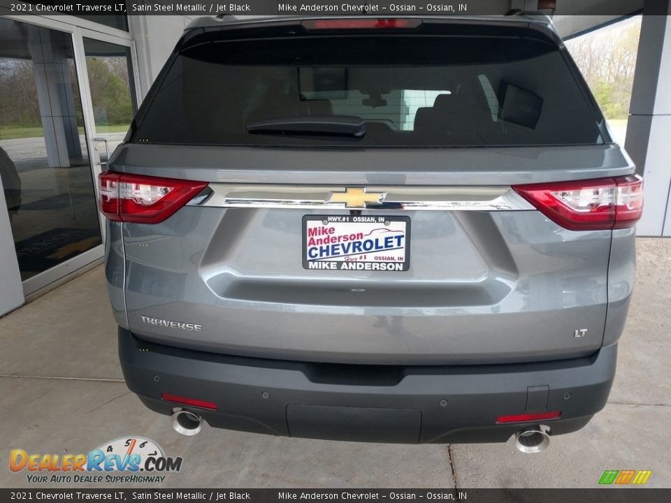 2021 Chevrolet Traverse LT Satin Steel Metallic / Jet Black Photo #5