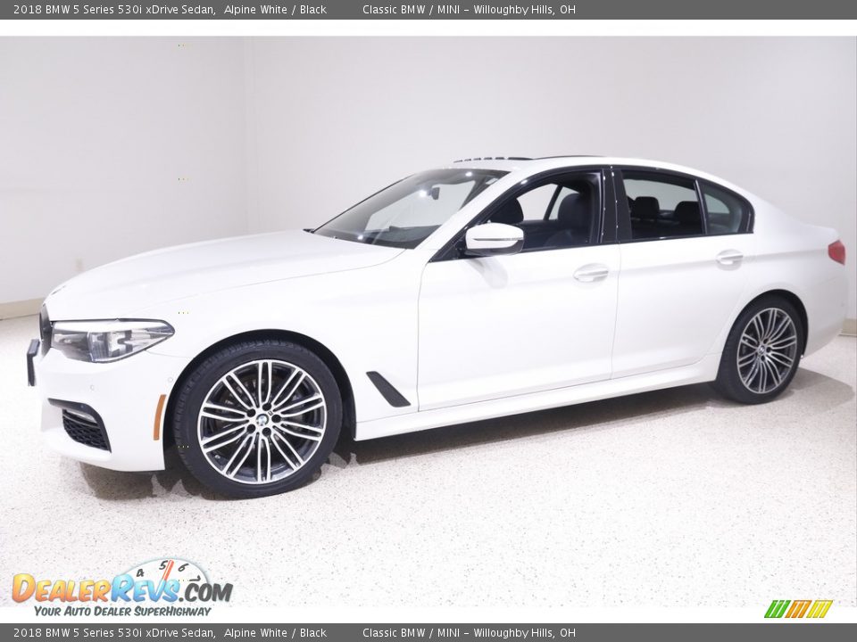 2018 BMW 5 Series 530i xDrive Sedan Alpine White / Black Photo #3