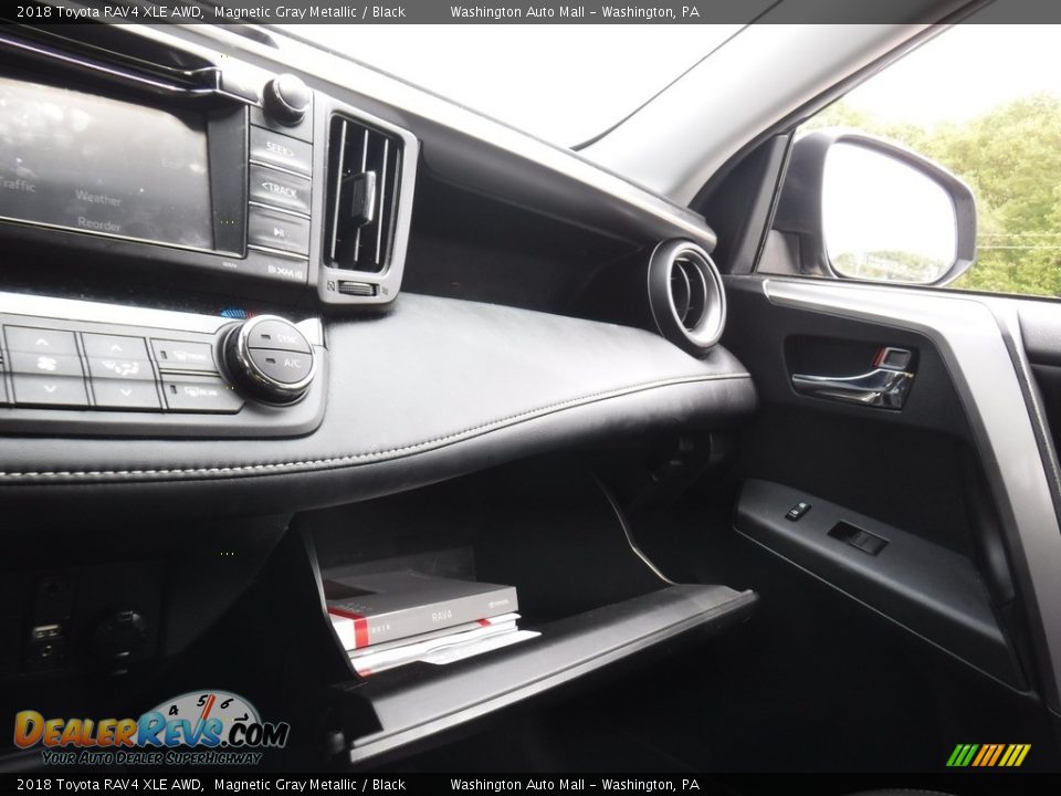 2018 Toyota RAV4 XLE AWD Magnetic Gray Metallic / Black Photo #21