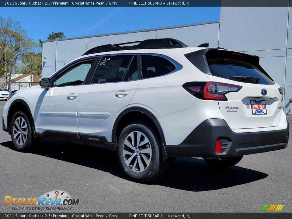 2021 Subaru Outback 2.5i Premium Crystal White Pearl / Gray Photo #6