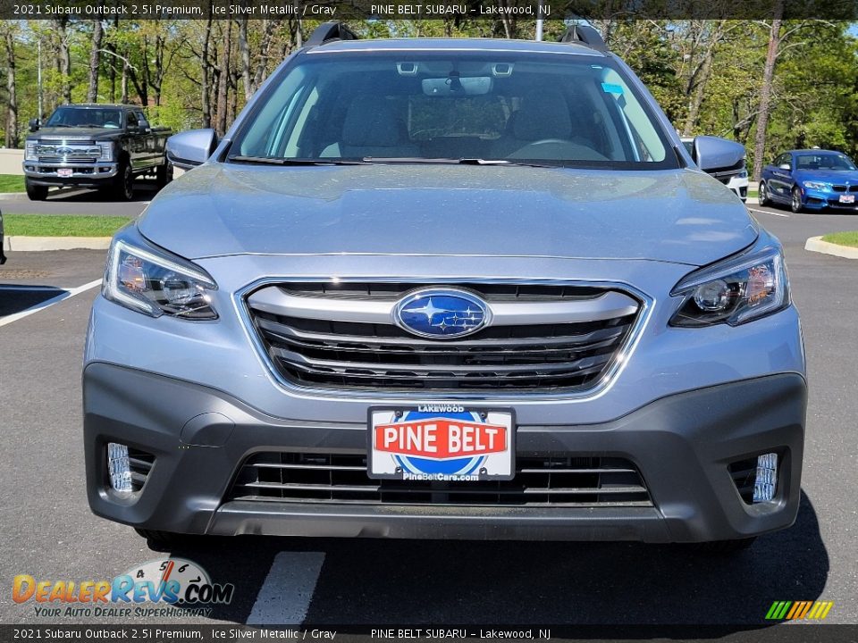 2021 Subaru Outback 2.5i Premium Ice Silver Metallic / Gray Photo #3