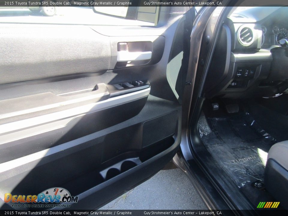 2015 Toyota Tundra SR5 Double Cab Magnetic Gray Metallic / Graphite Photo #5