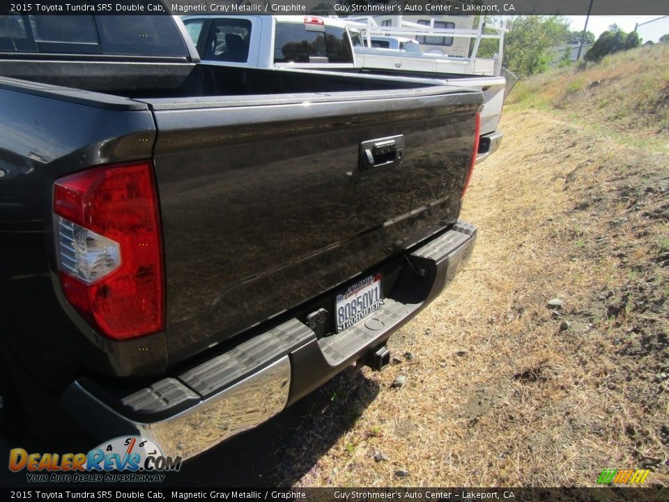 2015 Toyota Tundra SR5 Double Cab Magnetic Gray Metallic / Graphite Photo #14