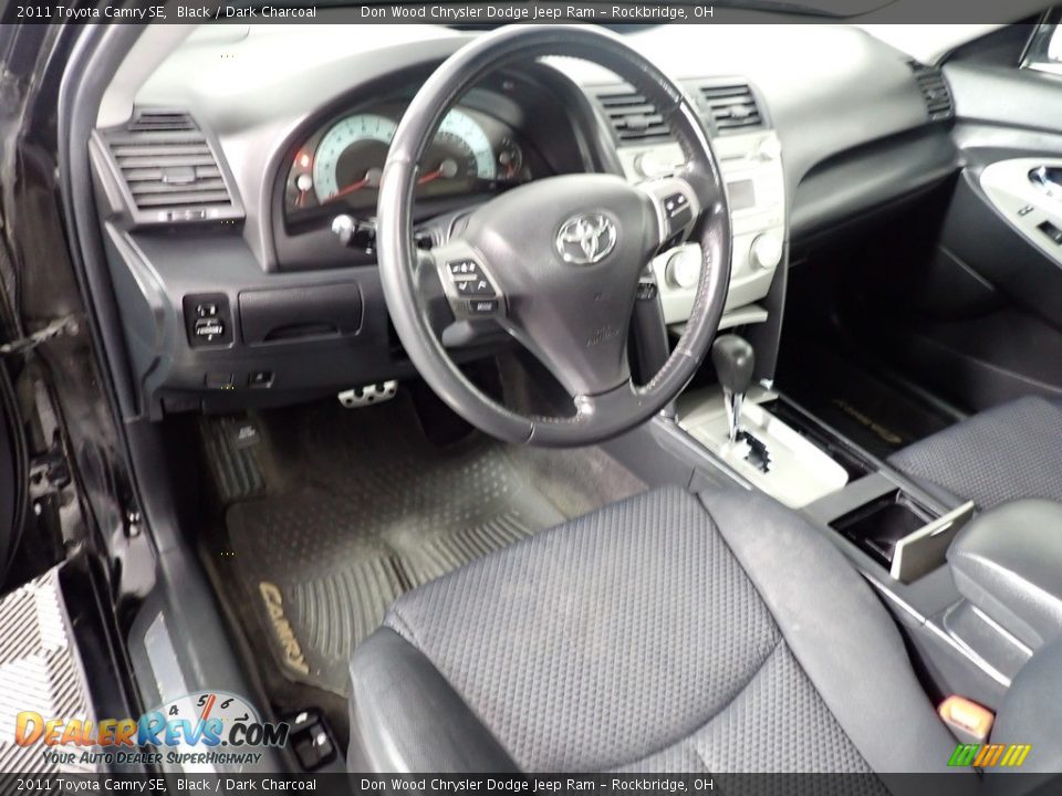 2011 Toyota Camry SE Black / Dark Charcoal Photo #22