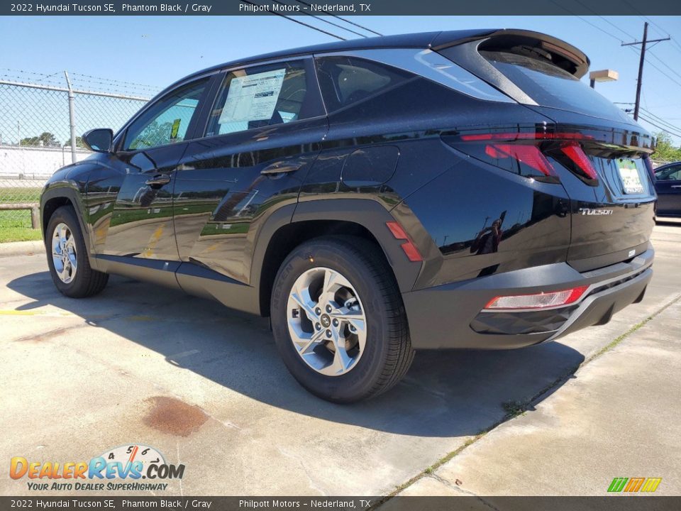 2022 Hyundai Tucson SE Phantom Black / Gray Photo #11
