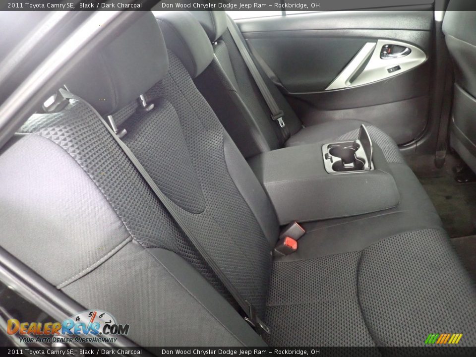 2011 Toyota Camry SE Black / Dark Charcoal Photo #27