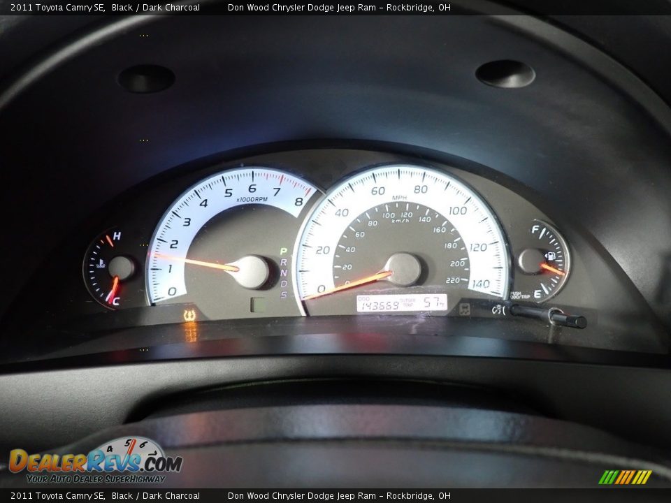 2011 Toyota Camry SE Black / Dark Charcoal Photo #31