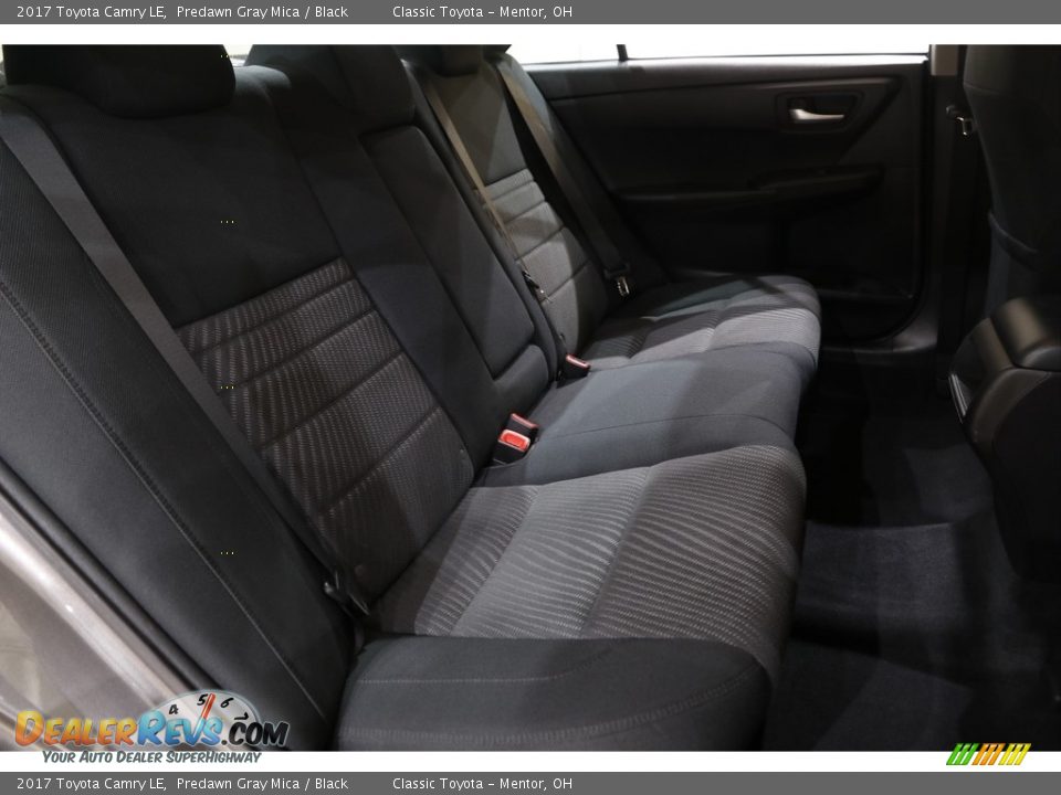2017 Toyota Camry LE Predawn Gray Mica / Black Photo #13