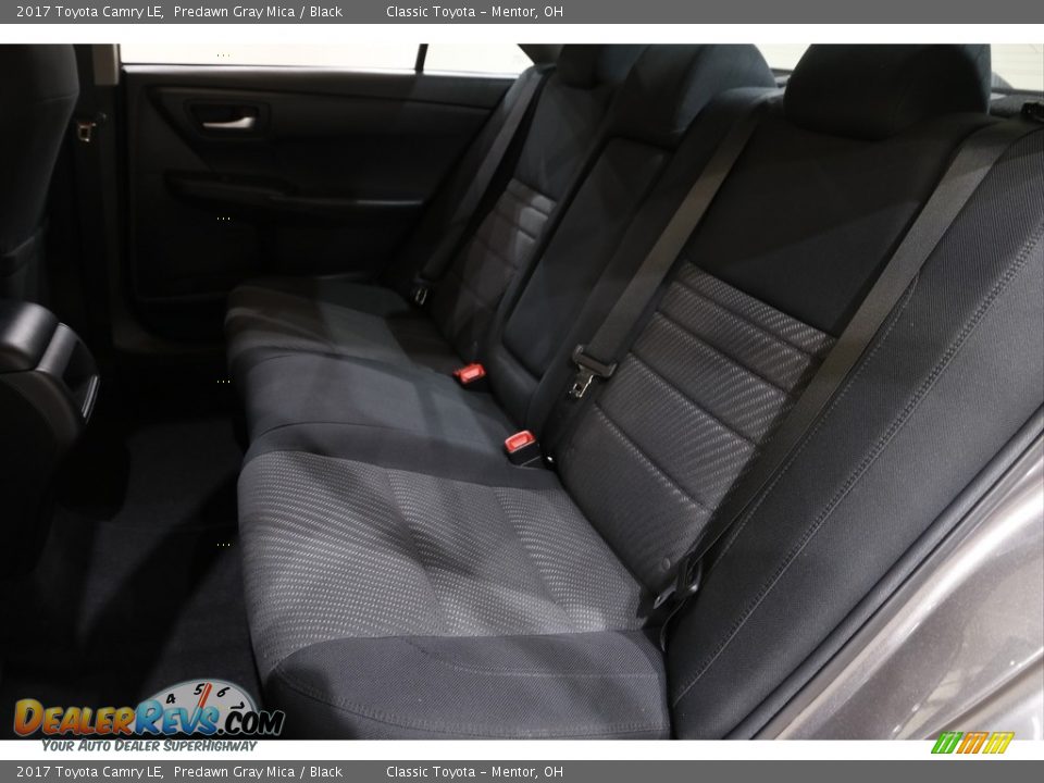 2017 Toyota Camry LE Predawn Gray Mica / Black Photo #14