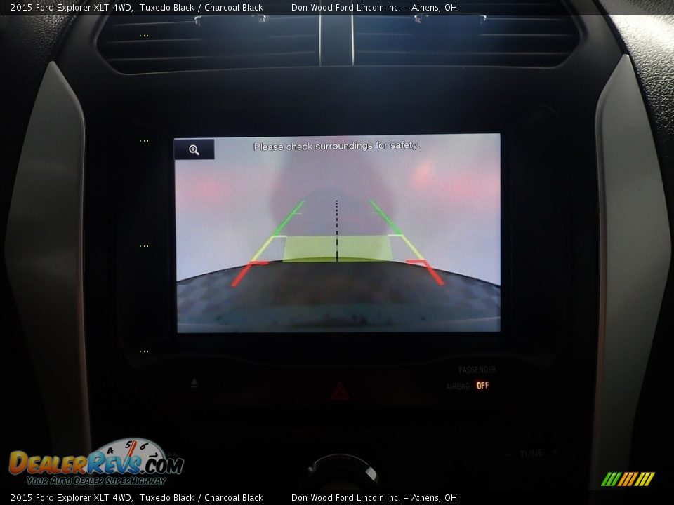 2015 Ford Explorer XLT 4WD Tuxedo Black / Charcoal Black Photo #3