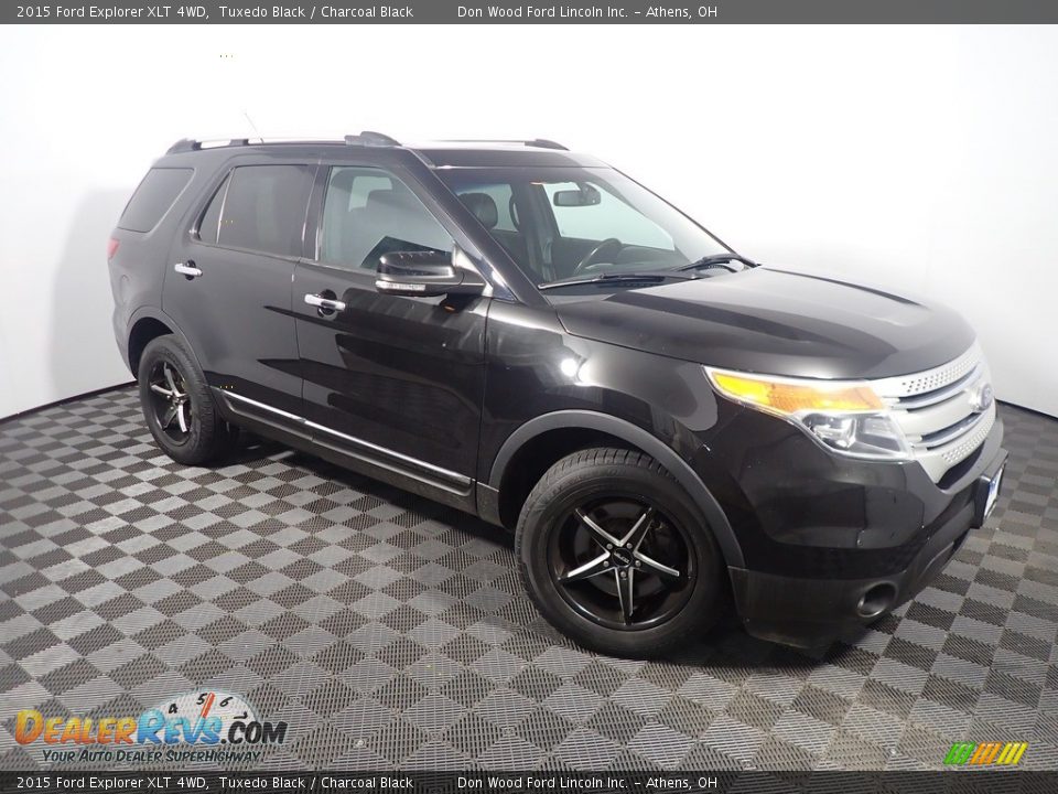2015 Ford Explorer XLT 4WD Tuxedo Black / Charcoal Black Photo #4