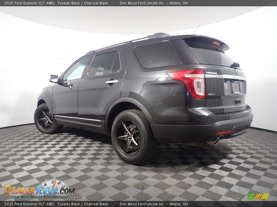 2015 Ford Explorer XLT 4WD Tuxedo Black / Charcoal Black Photo #12
