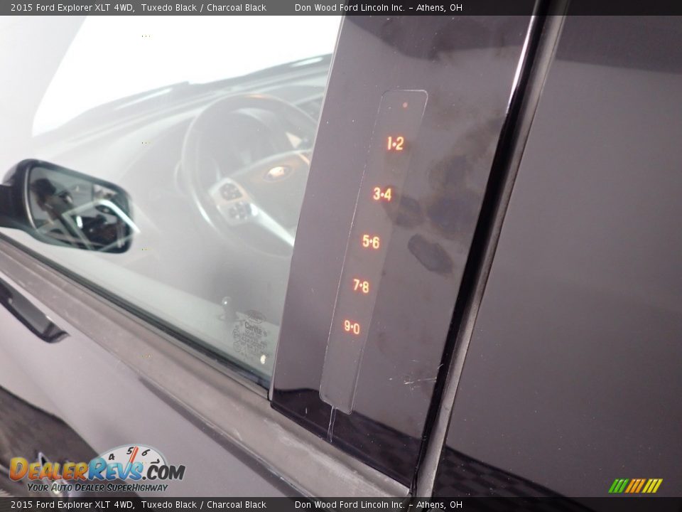 2015 Ford Explorer XLT 4WD Tuxedo Black / Charcoal Black Photo #21