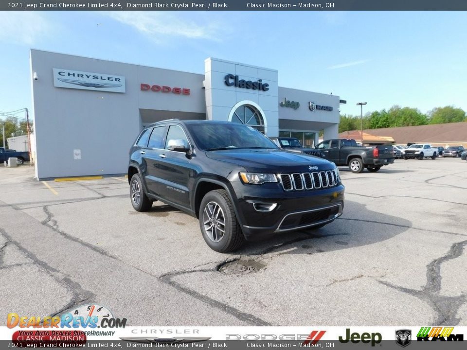 2021 Jeep Grand Cherokee Limited 4x4 Diamond Black Crystal Pearl / Black Photo #1