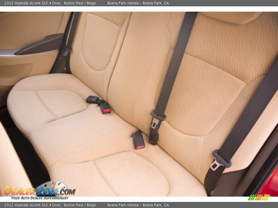 2012 Hyundai Accent GLS 4 Door Boston Red / Beige Photo #16