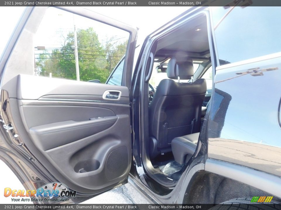 2021 Jeep Grand Cherokee Limited 4x4 Diamond Black Crystal Pearl / Black Photo #6