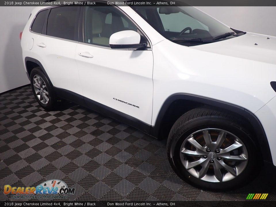 2018 Jeep Cherokee Limited 4x4 Bright White / Black Photo #4