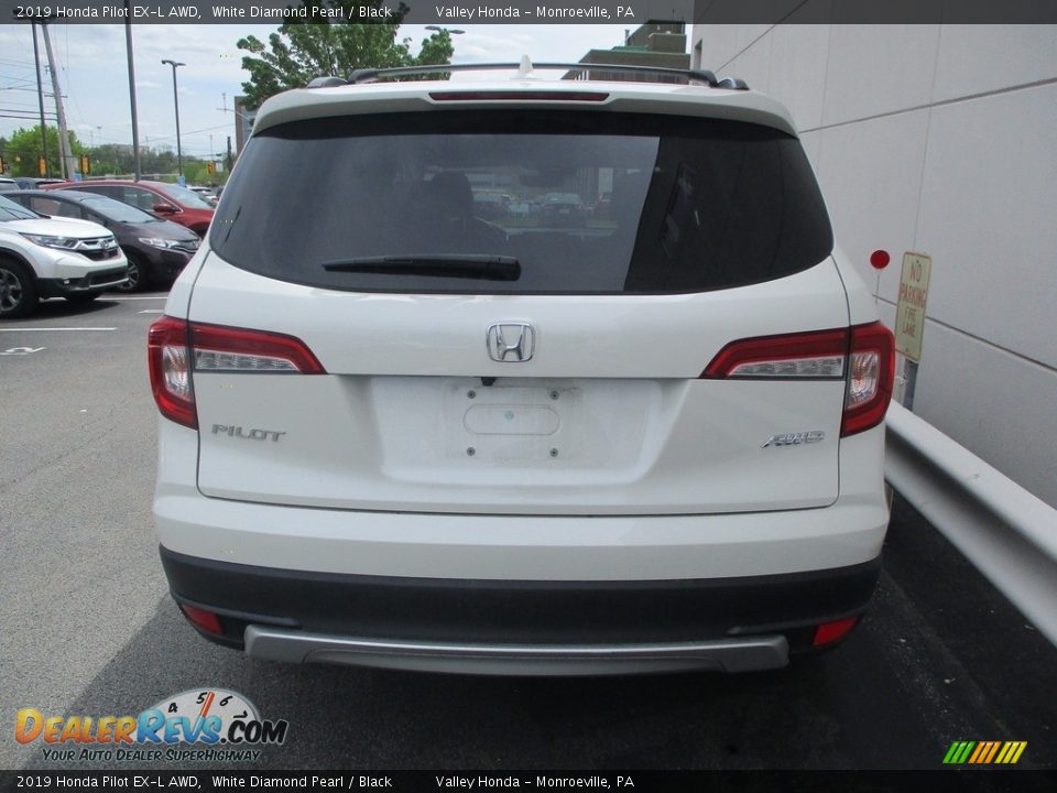2019 Honda Pilot EX-L AWD White Diamond Pearl / Black Photo #4