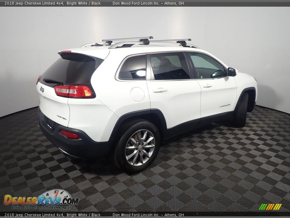 2018 Jeep Cherokee Limited 4x4 Bright White / Black Photo #16
