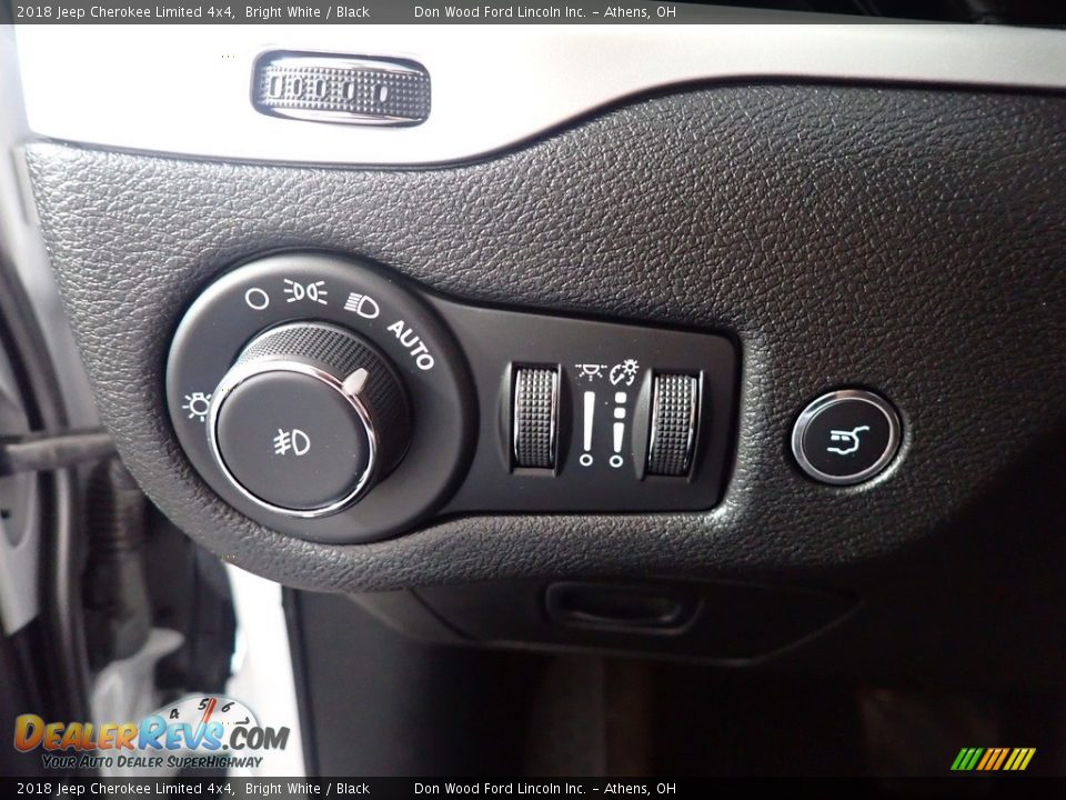2018 Jeep Cherokee Limited 4x4 Bright White / Black Photo #30