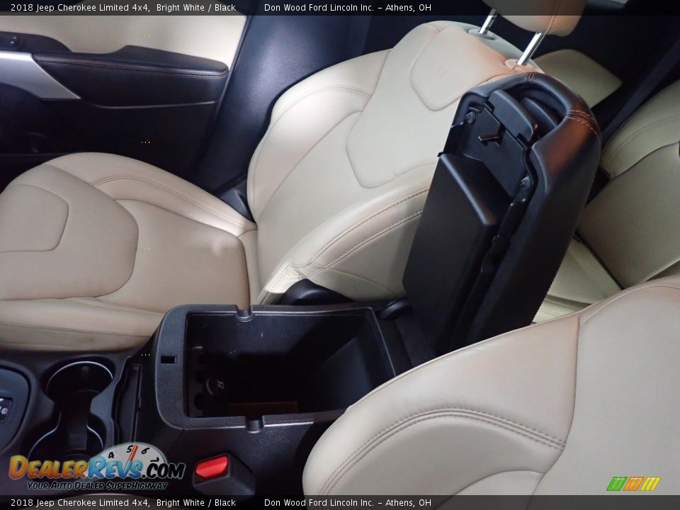 2018 Jeep Cherokee Limited 4x4 Bright White / Black Photo #32