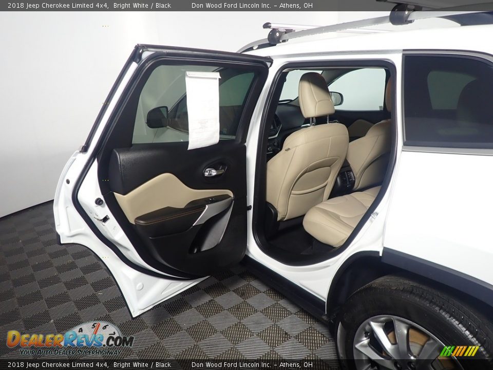 2018 Jeep Cherokee Limited 4x4 Bright White / Black Photo #33