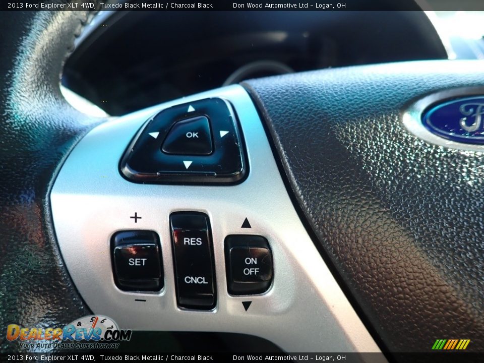 2013 Ford Explorer XLT 4WD Tuxedo Black Metallic / Charcoal Black Photo #27