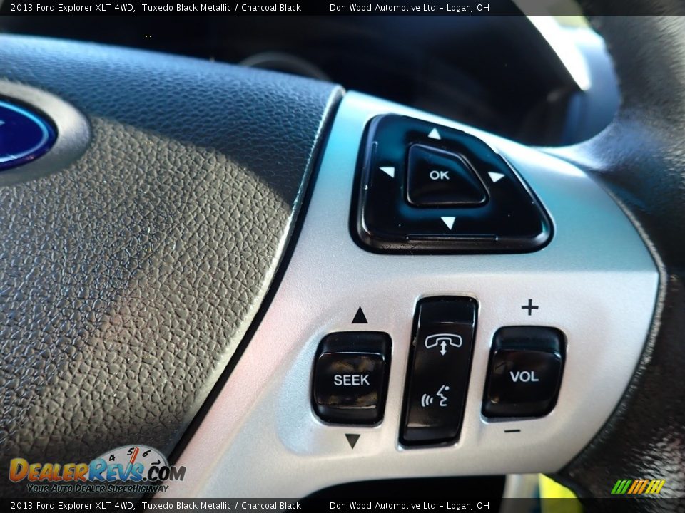 2013 Ford Explorer XLT 4WD Tuxedo Black Metallic / Charcoal Black Photo #28