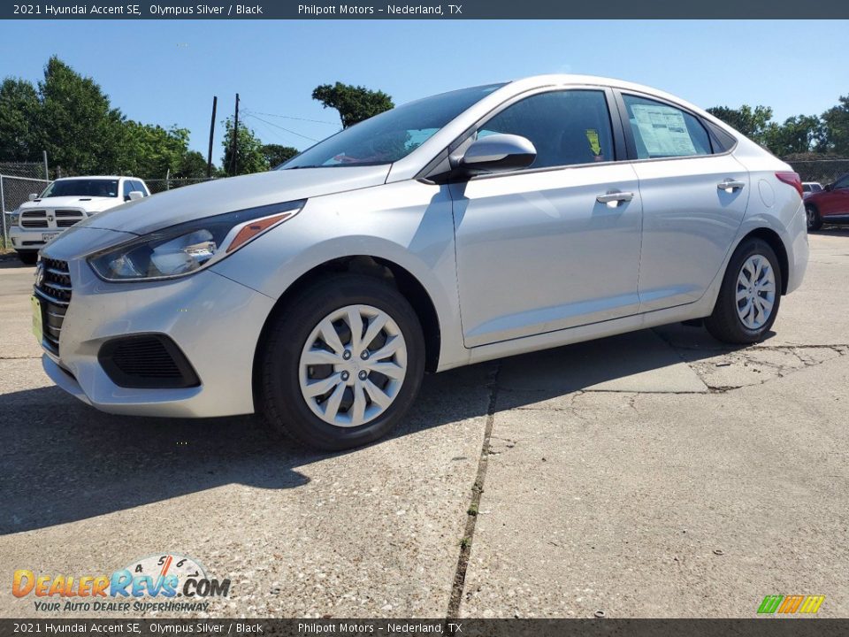 2021 Hyundai Accent SE Olympus Silver / Black Photo #2