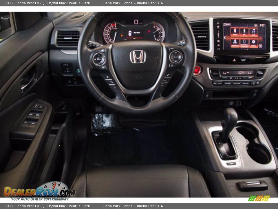 Dashboard of 2017 Honda Pilot EX-L Photo #5