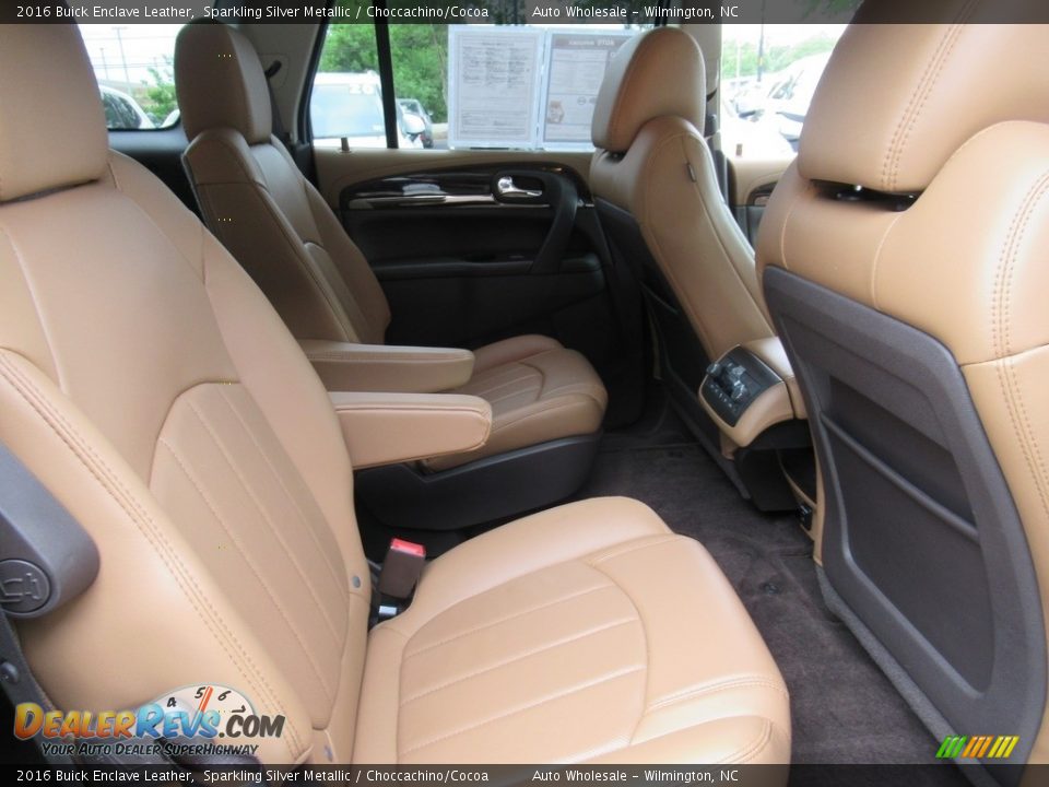2016 Buick Enclave Leather Sparkling Silver Metallic / Choccachino/Cocoa Photo #14