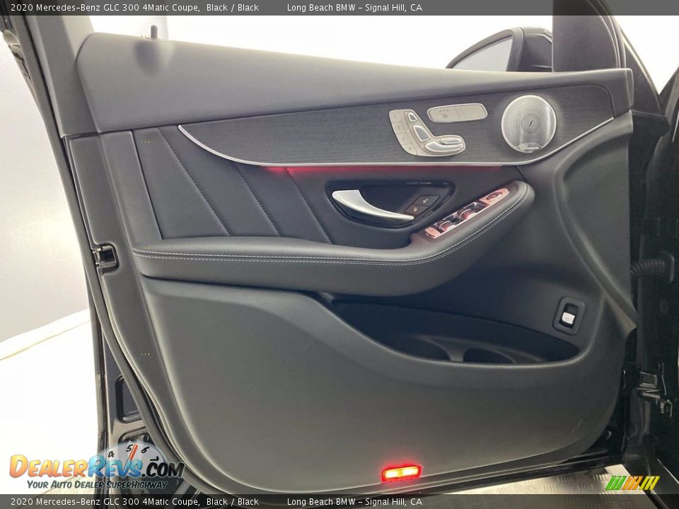 Door Panel of 2020 Mercedes-Benz GLC 300 4Matic Coupe Photo #13